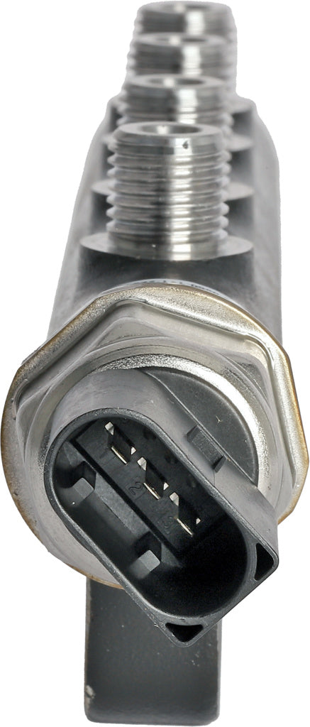 EX850002 Delphi Diesel Aftermarket Remanufactured Fuel Rail, Bobcat D18